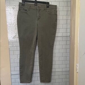 New Directions Olive Skinny Jeans size 10‎ R